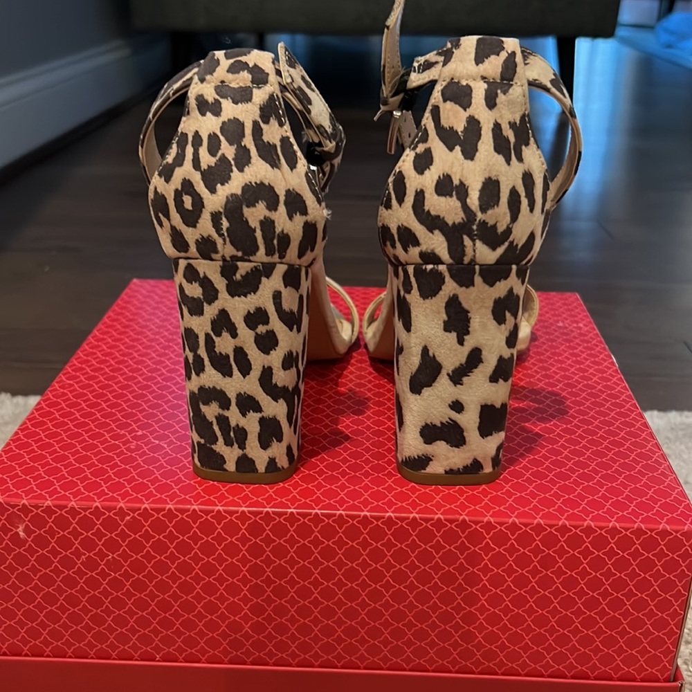 New York and Company Ankle Strap Heel - Picture 4 of 9